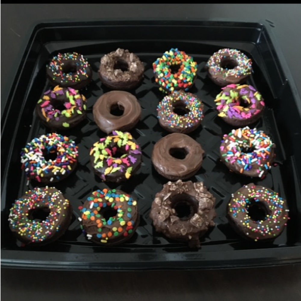 Donut Maker - Picture 3 of 3